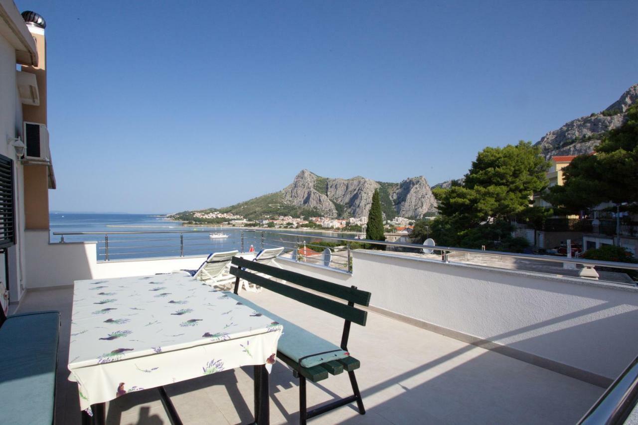 Apartment Lelas Omiš Εξωτερικό φωτογραφία